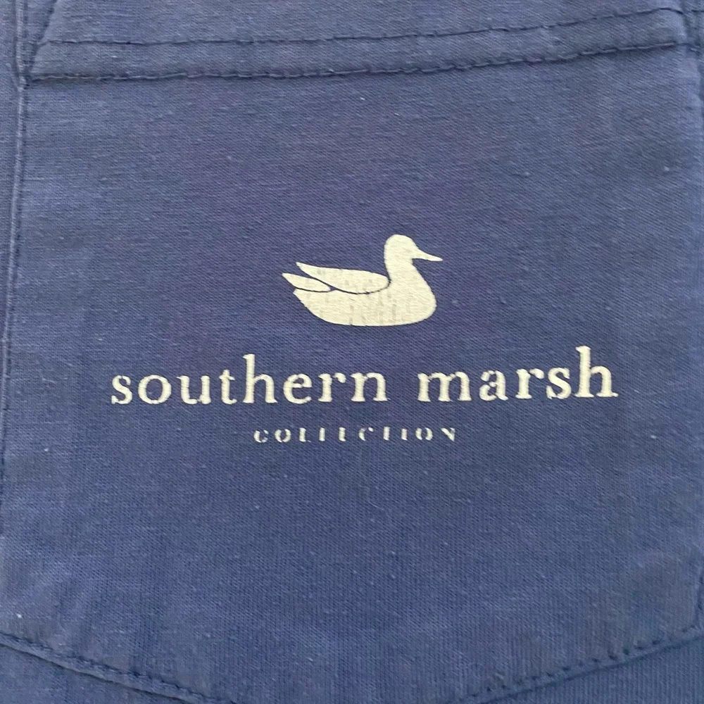 Southern Marsh Mens (see pictures for measurements) Blue Long Sleeve Graphic Tee